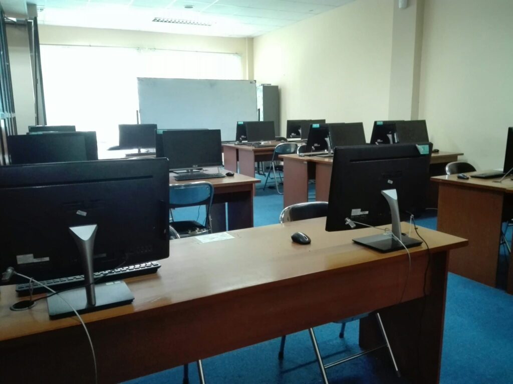 Ruang Praktikum Laboratorium SEA